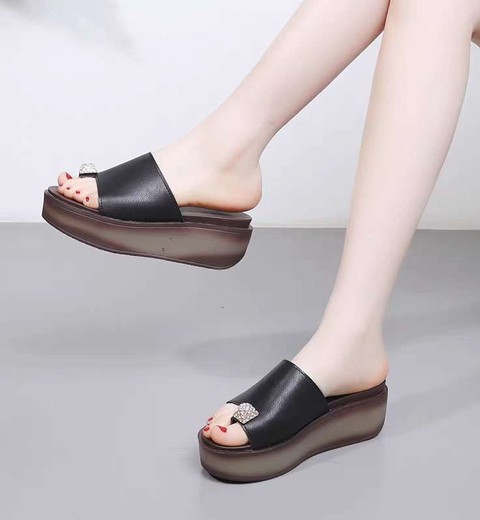 Korean Version  Leather  Bottom Waterproof  Shoes