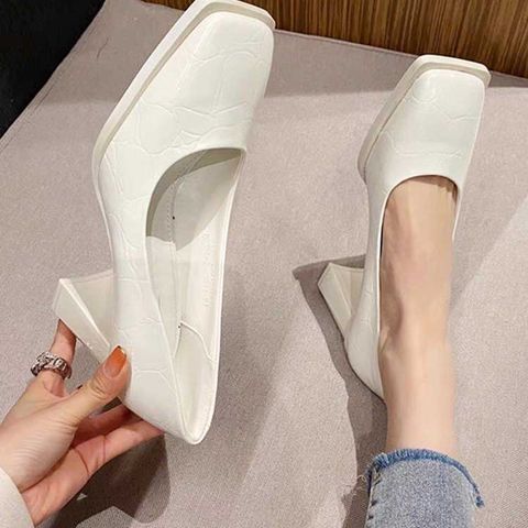 Wanwan Thick-Heeled Shoes