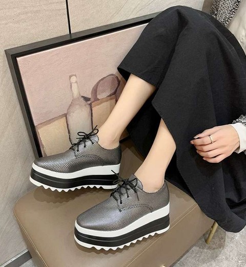 Scaled Leather  Thick Bottom Square Head Women Shoes