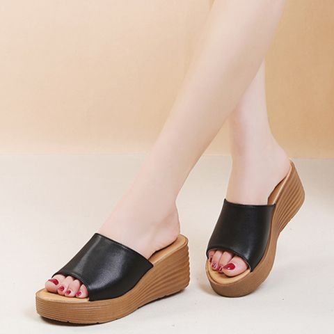 Fashionable High Heel Wedge  Flip Flops Thick Bottom Shoes