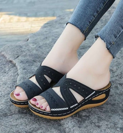 Retro Style Thick Bottom   Sandals For Women