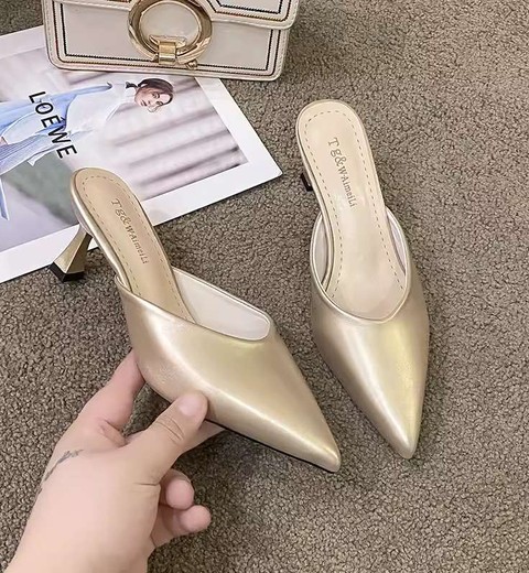 Pointed Half slippers For Women To Wear Outdoors Fashionable