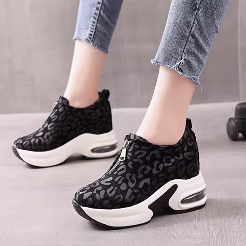 Inner Height Leopard Print Shoes