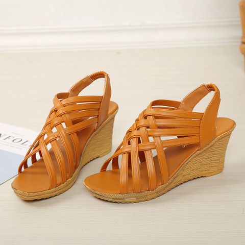 Wedge heel fish mouth shoes