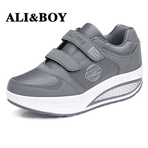Autumn  Walking Non-Slip Soft Sole Sports Shoes